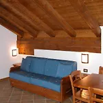 Aparthotel Monterosa 3*