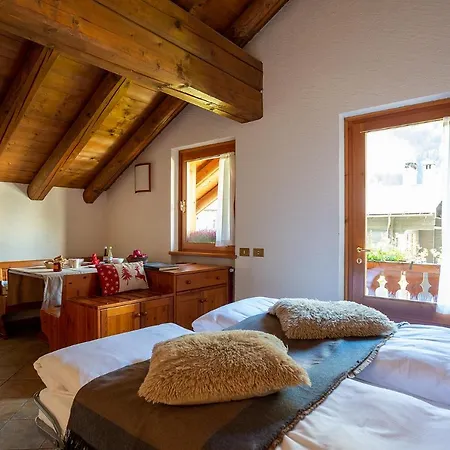 Monterosa شقة فندقية ماكوجناجا