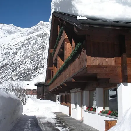 Ξενοδοχείο με διαμερίσματα Monterosa Macugnaga