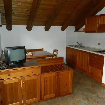 Monterosa Lägenhetshotell 3*