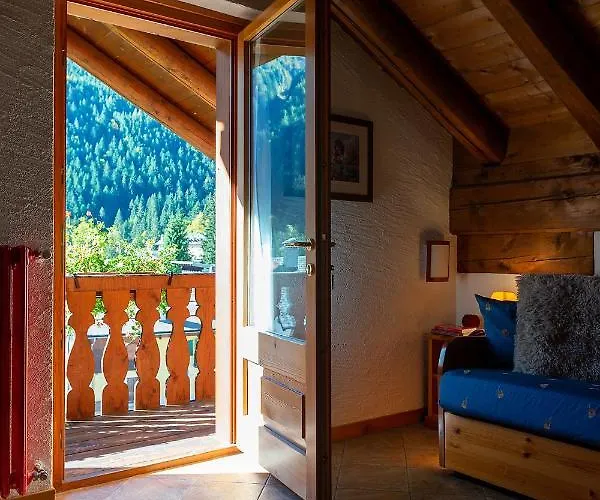 Lejlighedshotel Monterosa 3*