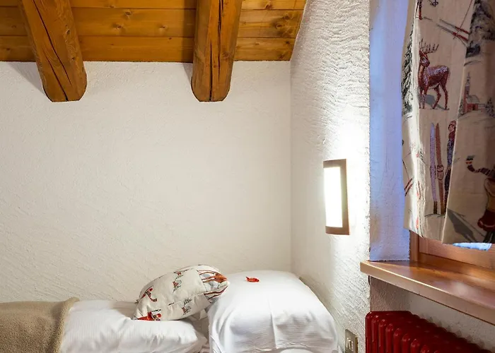 Aparthotel Monterosa 3*