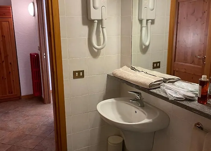 Monterosa Lejlighedshotel 3*